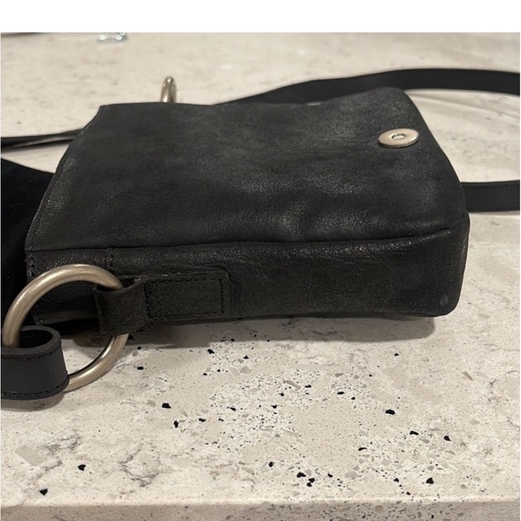 Spell leather bag with strap - Picture 8 of 13